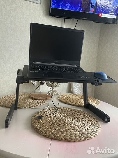 Подставка для ноутбука с охлаждением