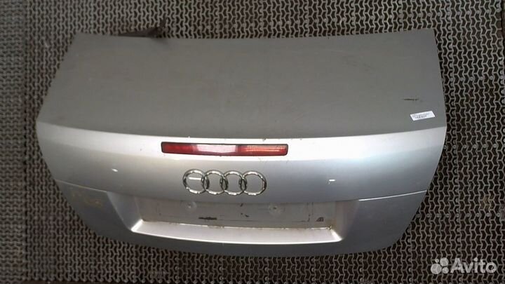 Крышка багажника Audi S4 (B6), 2004