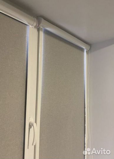 Рулонные шторы блэкаут в коробе ршк-7159