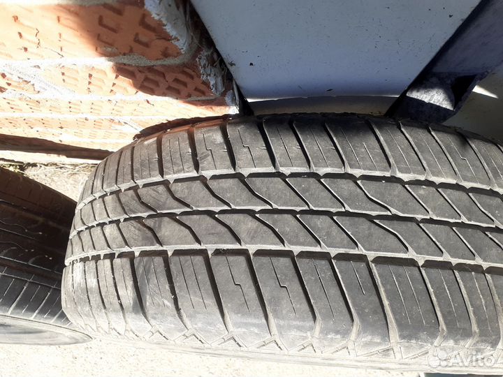 Bridgestone B381 185/60 R15