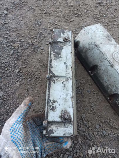 Клапанная крышка Audi 2.6 2.8 ABC AAH 078103475B