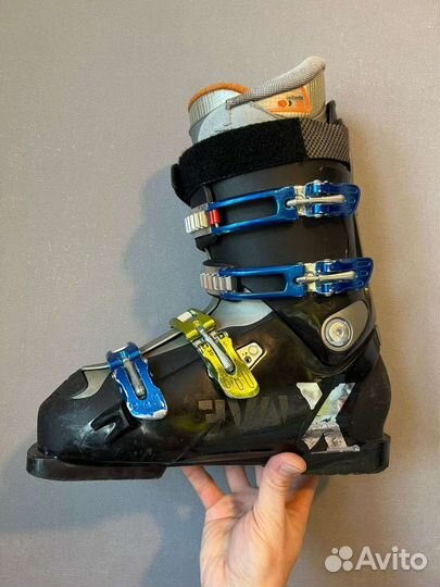 Горнолыжные ботинки salomon (43р)