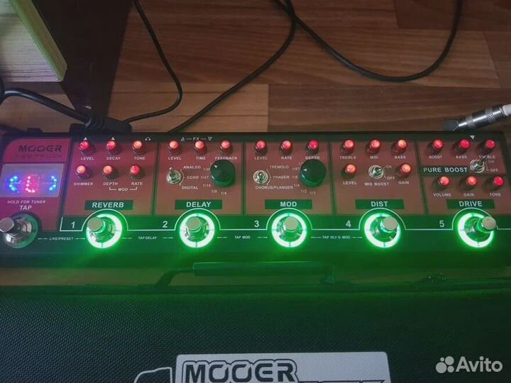 Гитарный процессор Mooer Red Track