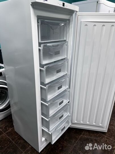 Морозильная камера liebherr GP 2733