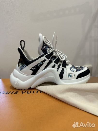 Luis vuitton кроссовки