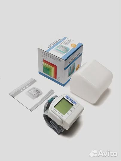 Тонометр автоматический с манжетой на запястье