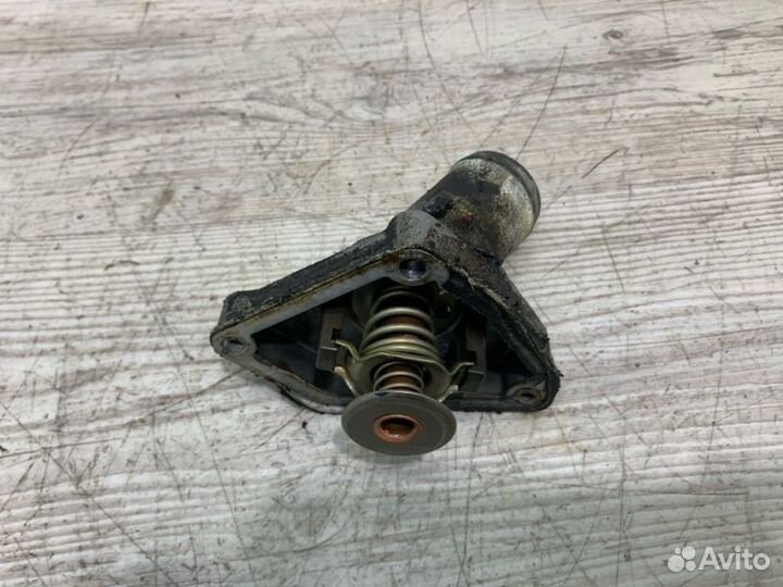 Корпус термостата Infiniti Fx35 S51 VQ35HR