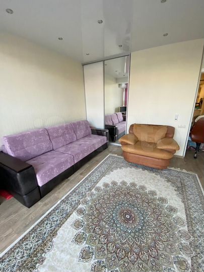 2-к. квартира, 60,7 м², 2/3 эт.