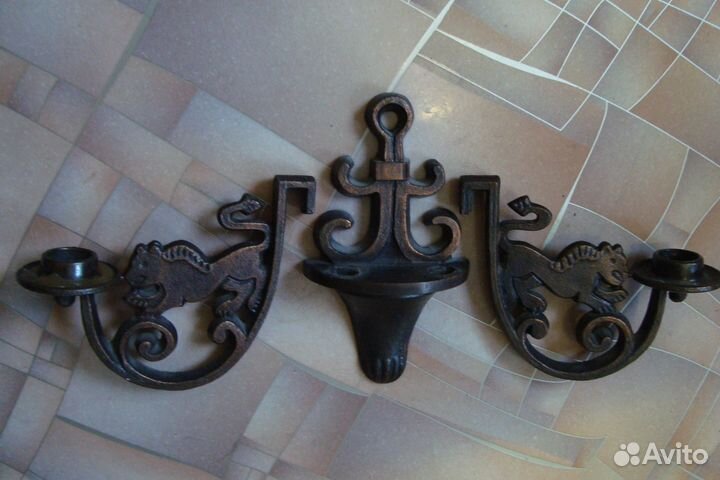 Подсвечник на стену