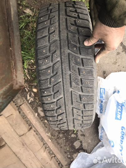 Kumho I'Zen KW22 205/60 R16 91