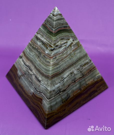 Настольные часы. Пирамида Хеопса