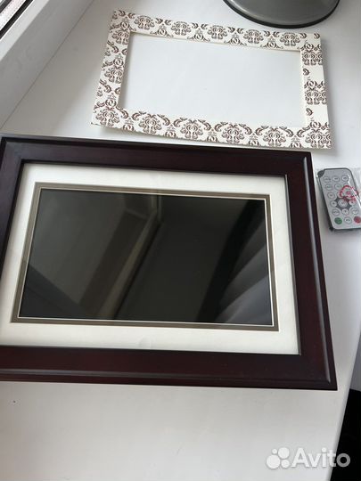 Цифровая фоторамка ritmix RDF-1026 Brown