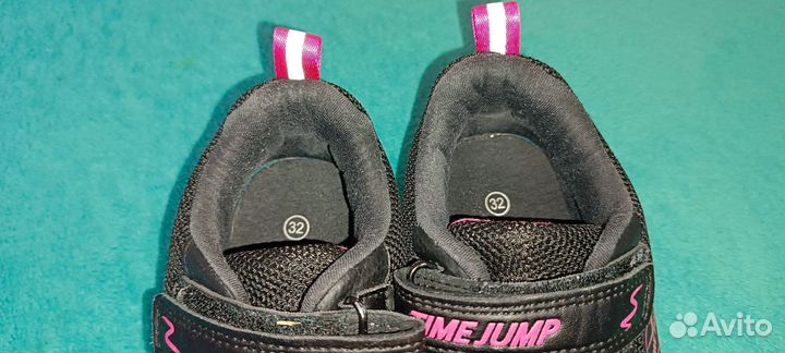 Кроссовки для девочки 32 размер бу