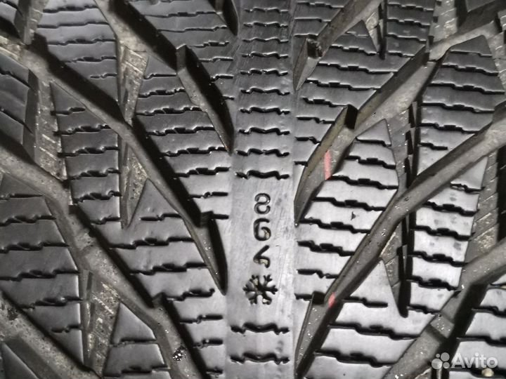 Nokian Tyres Hakkapeliitta R3 SUV 295/40 R21