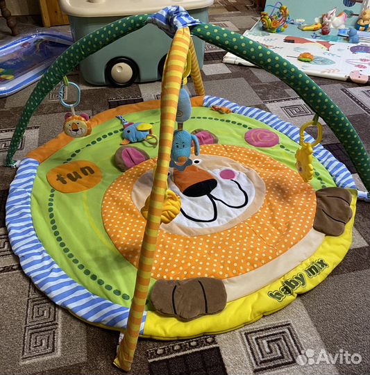 Развивающий коврик