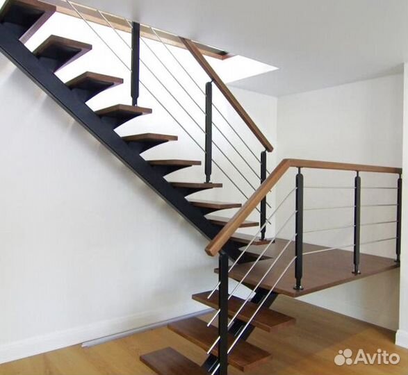 Лестница на монокосоуре