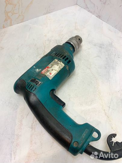 Ударная дрель Makita HP1620