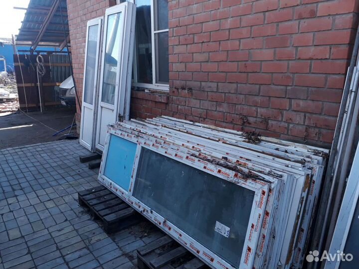 Балконные двери -продам