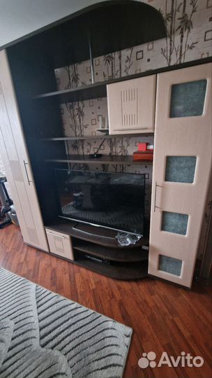 Стенка в гостиную