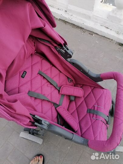 Коляска прогулочная