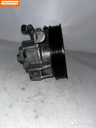 Насос гидроусилителя руля Mercedes-Benz C-Класс