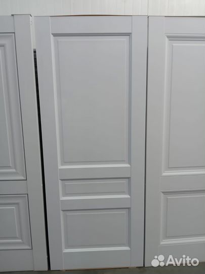 Двери межкомнатные белые в классическом стиле