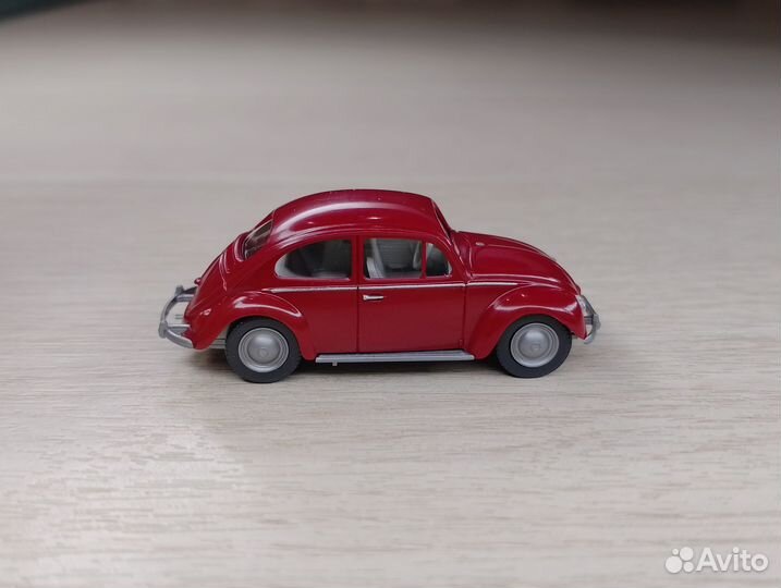 A30) Volkswagen Kafer (1946-2003) красный