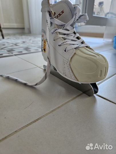 Коньки детские учебные размер 30