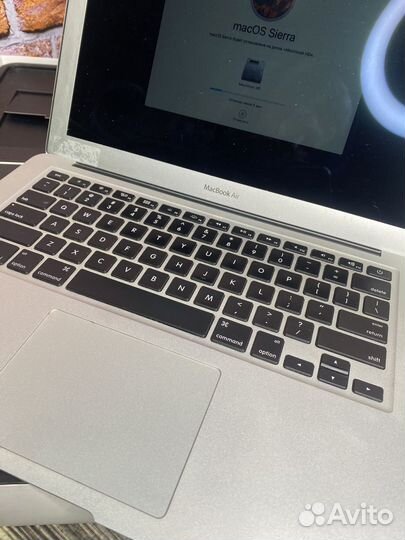 Apple macbook air 11