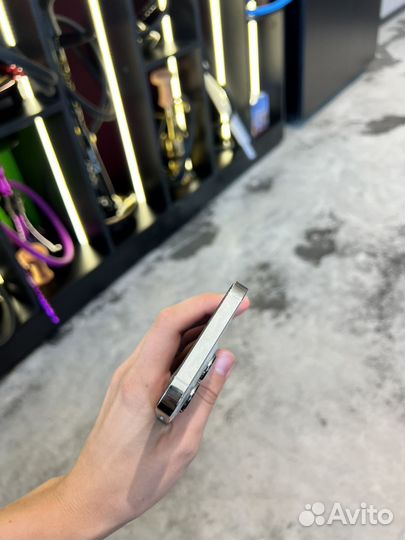 iPhone 13 Pro, 128 ГБ