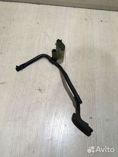 Педаль газа для Mercedes W124