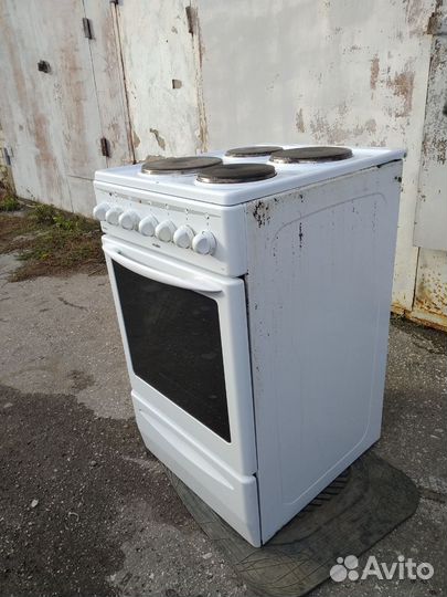 Плита электрическая Mora б/у с духовкой