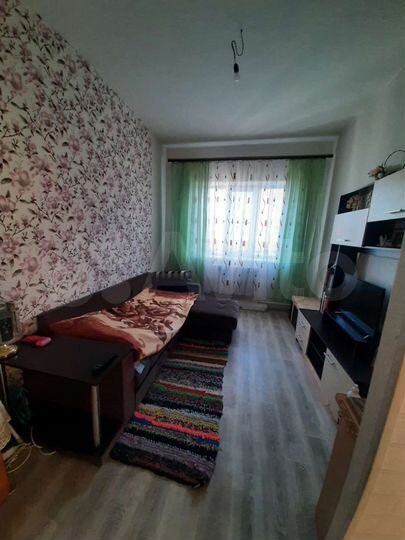 2-к. квартира, 49 м², 1/2 эт.