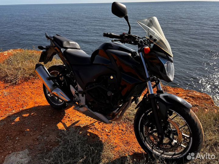 Мотоцикл Honda CB 400F