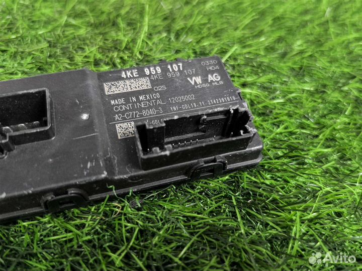 Блок управления крышкой багажника Audi Q5 FY 2.0