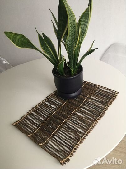 Подставка/коврик для цветов 