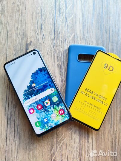 Samsung Galaxy S10e, 6/128 ГБ