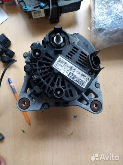 Генератор Renault