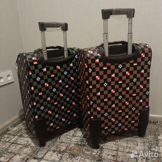 Чемодан на колесах