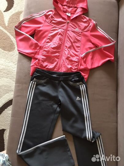 Спортивный костюм женский adidas, на рост 152 см