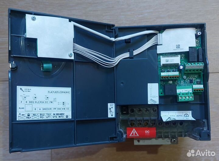 Преобразователь Schneider Electric ATV212HU55N4