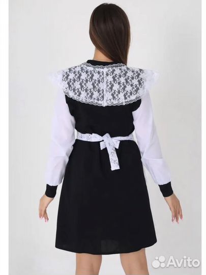 Белый школьный фартук 42,44,46