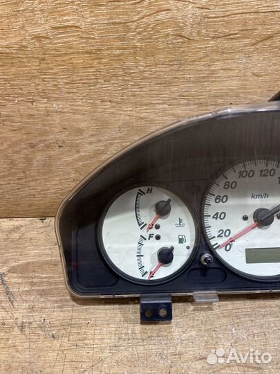 Панель приборов Mazda Premacy 1 дизель 112989