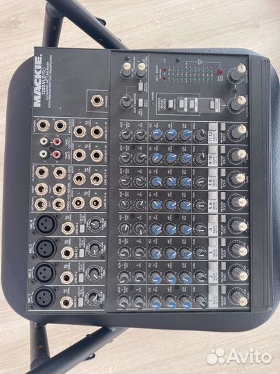 Микшерный пульт