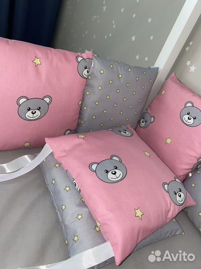 Бортики в кроватку новые