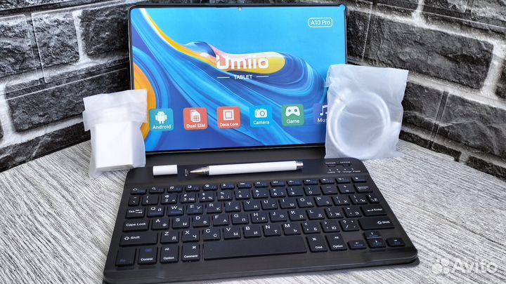 Планшет с клавиатурой - umiio A10 PRO