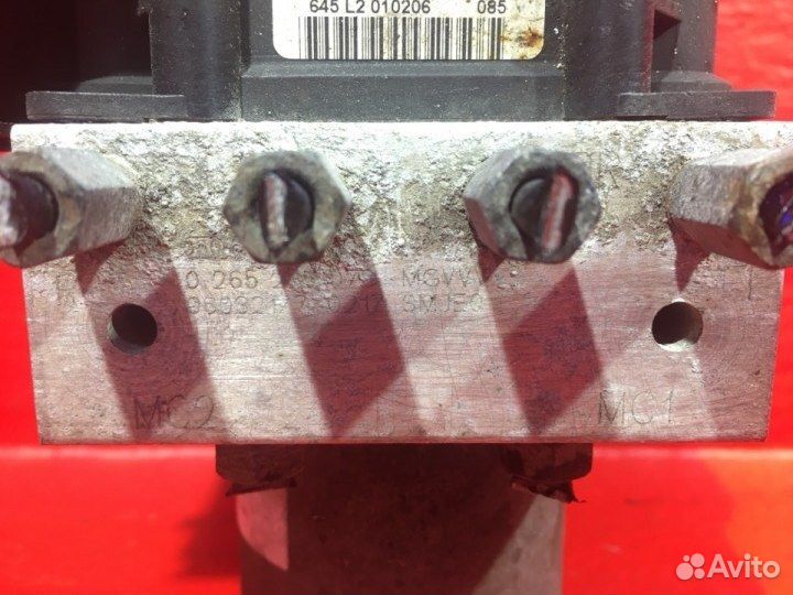 Блок ABS Honda Civic 5D N22A2 2.2L 2204 куб.см