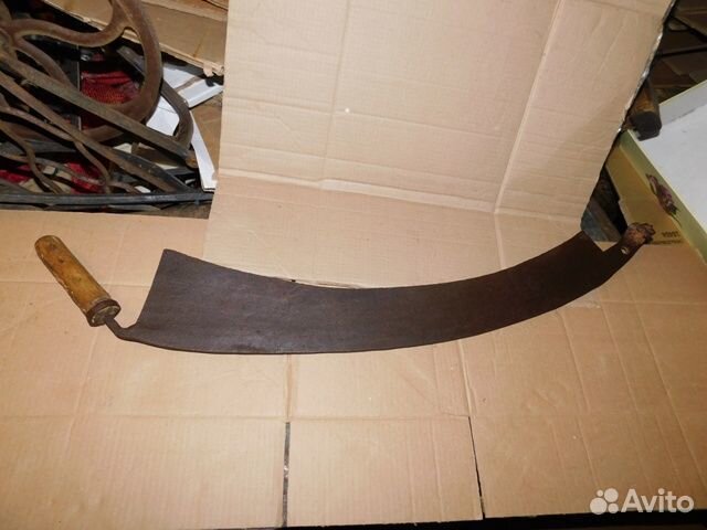 Старинный,кованный,иностранный нож для резки,снопо