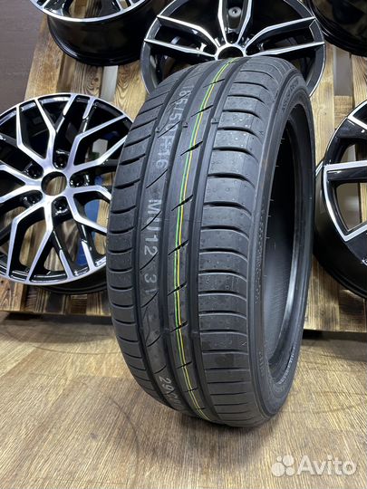 Marshal MU12 245/40 R17 95Y