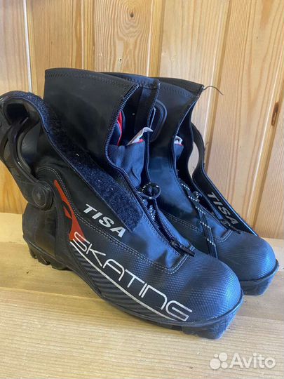 Лыжные ботинки Tisa